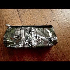 REALTREE Zippered Case